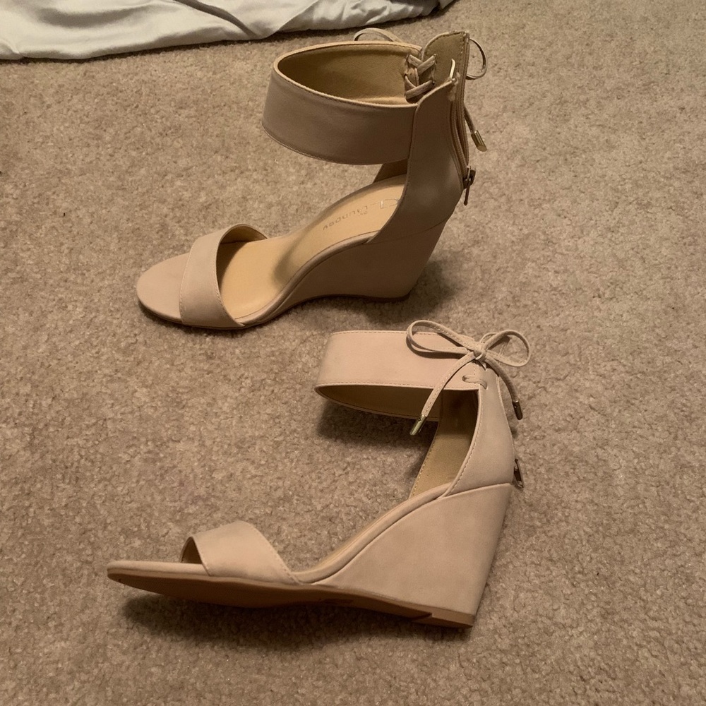 Women’s 6.5 wedge heels